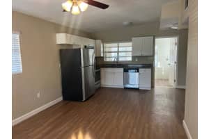 905 GOVERNORS AVENUE, ORLANDO, FL 32808 Sold 09/02/25