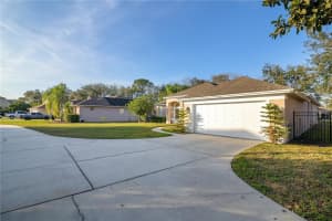 13330 MEERGATE CIRCLE, ORLANDO, FL 32837 Sold 04/30/25