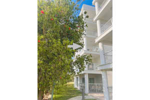 225 CELEBRATION PLACE, KISSIMMEE, FL 34747 - MLS#MFRO6279113