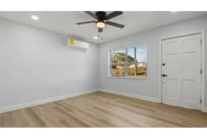 19 VAN BUREN AVENUE, ORLANDO, FL 32811 Sold 02/24/25