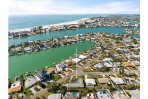 10111 YACHT CLUB DRIVE, TREASURE ISLAND, FL 33706 Sold 08/18/25