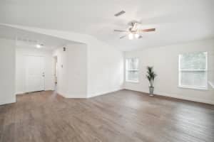 38934 MERRELL AVENUE, UMATILLA, FL 32784 Sold 08/06/25