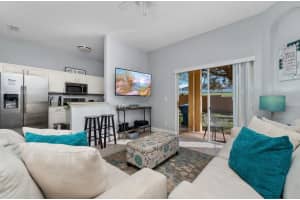 487 LA MIRAGE STREET, DAVENPORT, FL 33897 Sold 02/27/25