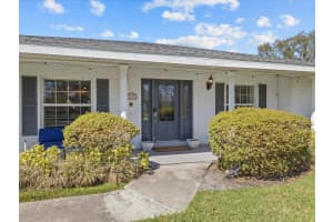 19 MEADOWLAKE COURT, WINTER HAVEN, FL 33884 - MLS#MFRO6279343