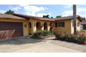 210 DARTMOUTH STREET, DELTONA, FL 32725 Sold 10/06/25