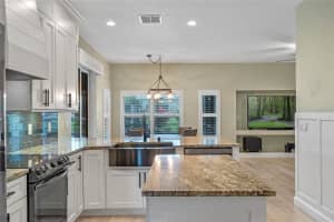 2107 STONE CROSS CIRCLE, ORLANDO, FL 32828 Sold 04/09/25
