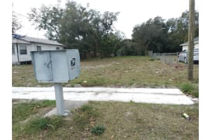 740 WASHINGTON AVENUE, APOPKA, FL 32703 Sold 07/18/25