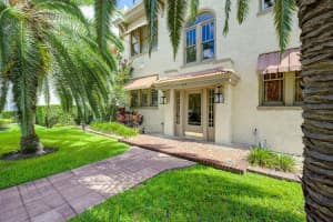 613 RIDGEWOOD STREET, ORLANDO, FL 32803 Sold 02/28/25