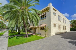 613 RIDGEWOOD STREET, ORLANDO, FL 32803 Sold 02/28/25