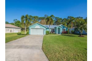 713 46TH SQUARE, VERO BEACH, FL 32968 Sold 03/31/25