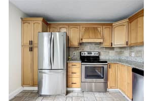 1970 LARKWOOD DRIVE, APOPKA, FL 32703 Sold 09/05/25