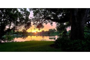 2913 CARMIA DRIVE, ORLANDO, FL 32806 - MLS#MFRO6279965