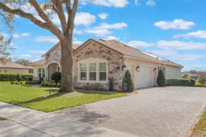 25850 CROSSINGS BLUFF LANE, SORRENTO, FL 32776 Sold 05/02/25