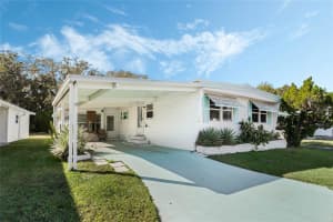 6 COCOS PLUMOSA DRIVE, EUSTIS, FL 32726 Sold 06/30/25