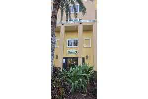 8125 RESORT VILLAGE DRIVE, ORLANDO, FL 32821 Sold 07/11/25