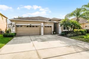 17158 CYPRESS PRESERVE PARKWAY, ORLANDO, FL 32820 Sold 04/17/25