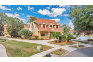 7655 DEBEAUBIEN DRIVE, ORLANDO, FL 32835 Sold 04/23/25