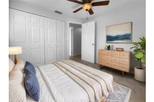 913 27TH STREET, BRADENTON, FL 34208 Sold 07/24/25