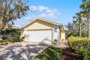 11716 ASTILBE DRIVE, ORLANDO, FL 32827 Sold 05/21/25