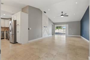 2439 LAKE JACKSON CIRCLE, APOPKA, FL 32703 Sold 06/02/25