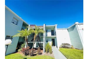 2860 Somerset Park Dr #203, TAMPA