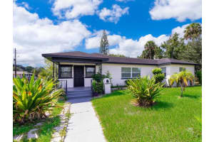 2394 ORANGE CENTER BOULEVARD, ORLANDO, FL 32805 Sold 04/24/25