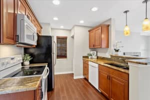 939 FRAMLINGHAM COURT, LAKE MARY, FL 32746 Sold 03/13/25