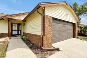 9236 BATON ROUGE DRIVE, ORLANDO, FL 32818 - MLS#MFRO6280808