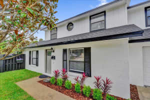 2923 CORNELL AVENUE, ORLANDO, FL 32804 Sold 08/01/25