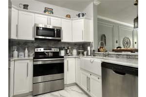 2674 ROBERT TRENT JONES DRIVE, ORLANDO, FL 32835 Sold 03/31/25