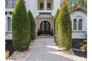 8826 SOUTHERN BREEZE DRIVE, ORLANDO, FL 32836 Sold 04/04/25