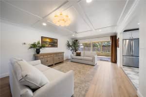7746 WESTMORELAND DRIVE, SARASOTA, FL 34243 - MLS#MFRO6281315