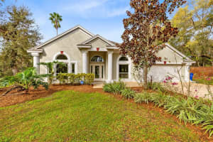 520 LONG LAKE COURT, OVIEDO, FL 32765 Sold 08/29/25