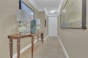 2305 EDGEWATER DRIVE, ORLANDO, FL 32804 Sold 07/11/25