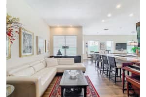 2281 THE OAKS BOULEVARD, KISSIMMEE, FL 34746 Sold 05/17/25