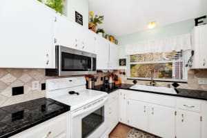 4722 STURBRIDGE CIRCLE, ORLANDO, FL 32812 Sold 04/22/25