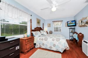 4722 STURBRIDGE CIRCLE, ORLANDO, FL 32812 Sold 04/22/25