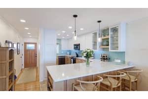 6200 FLOTILLA DRIVE, HOLMES BEACH, FL 34217 Sold 05/15/25