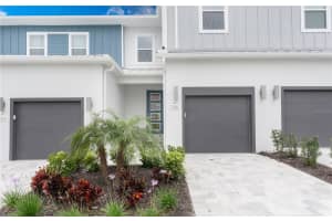 7838 Spectrum Dr, KISSIMMEE