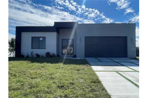 3924 Nw 38th St, CAPE CORAL
