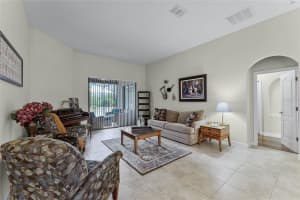 2829 AUTUMN BREEZE WAY, KISSIMMEE, FL 34744 - MLS#MFRO6282218