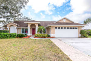 1701 QUEEN PALM DRIVE, APOPKA, FL 32712 Sold 04/18/25
