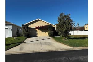 3272 WHISPERING TRAILS AVENUE, WINTER HAVEN, FL 33884 Sold 04/25/25