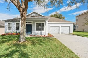 581 MARY PAULA DRIVE, APOPKA, FL 32712 Sold 04/08/25