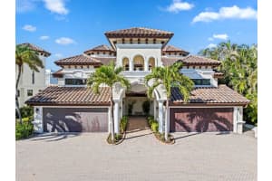 1311 CHESAPEAKE AVENUE, NAPLES, FL 34102 - MLS#MFRO6282610