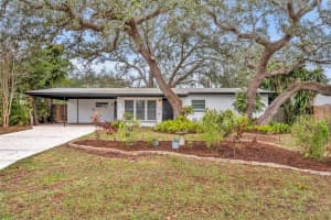 3615 PELICAN LANE, ORLANDO, FL 32803 Sold 03/31/25