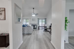 2092 MAJESTIC WOODS BOULEVARD, APOPKA, FL 32712 Sold 03/31/25