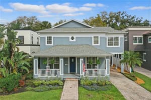 807 PINE STREET, ORLANDO, FL 32801 Sold 04/04/25