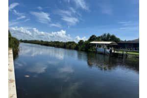 10490 WINNIPEG STREET, PORT CHARLOTTE, FL 33981 - MLS#MFRO6282757