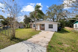 212 ATLAS DRIVE, APOPKA, FL 32703 Sold 04/23/25